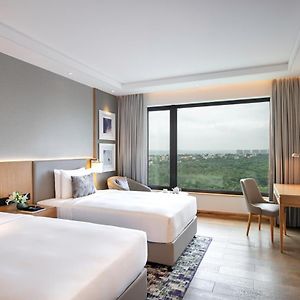 Deluxe Room Twin Bed
